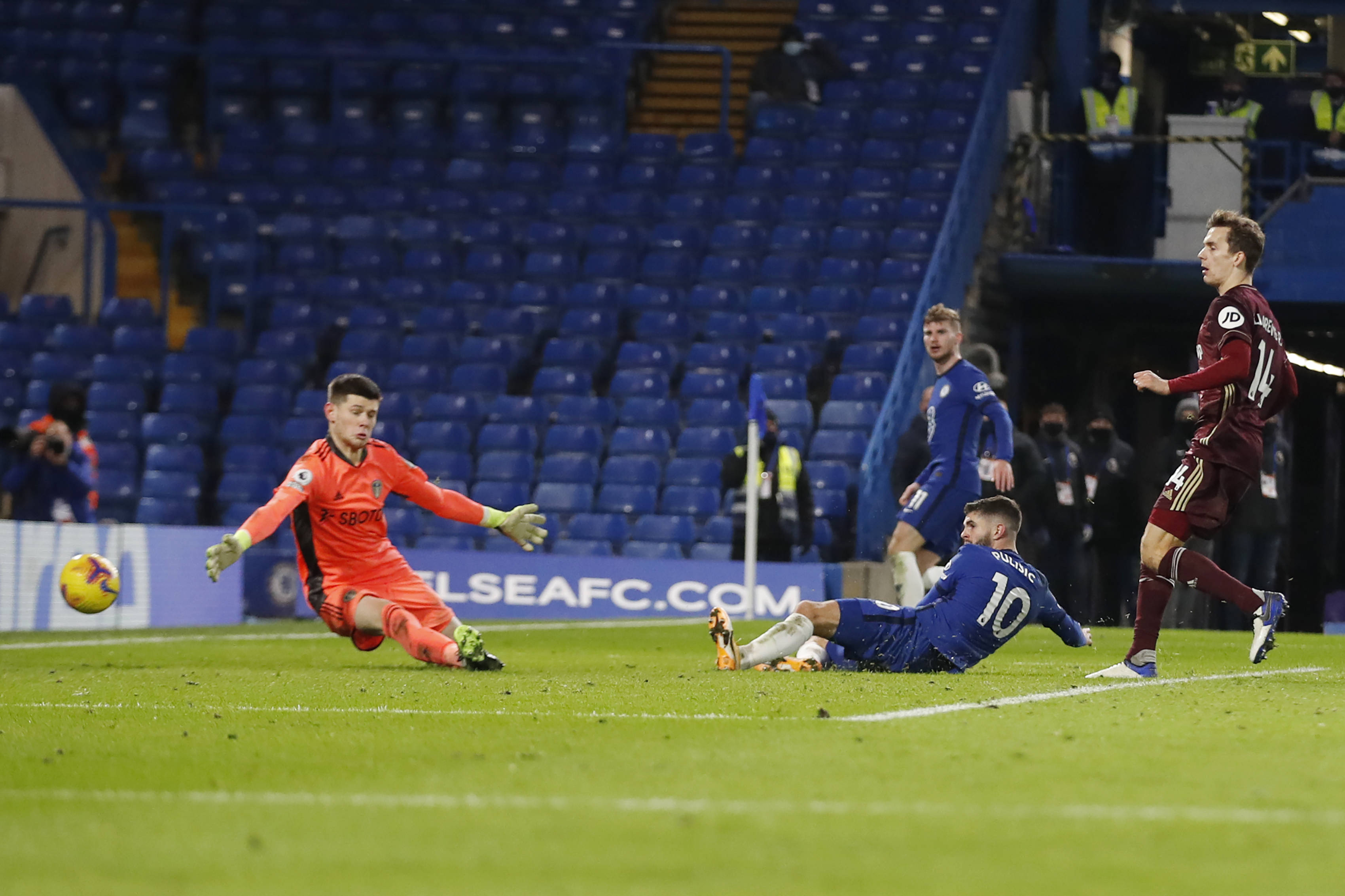 手的防守策 手的防守策